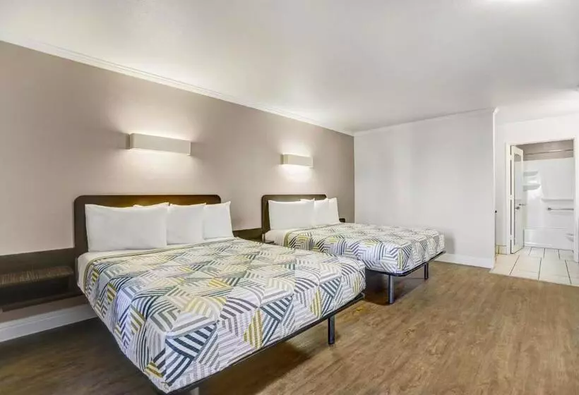 اتاق استاندارد برای معلولان, Motel 6lodi, Ca