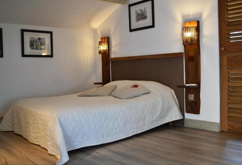 Номер Стандарт Трехместный, Maison De La Vigne