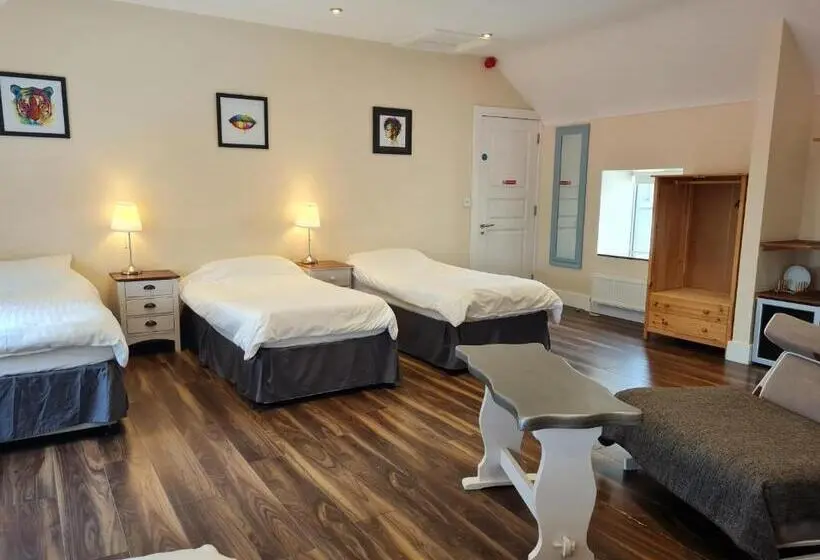デラックススタジオ, Ridge Rock Accommodation