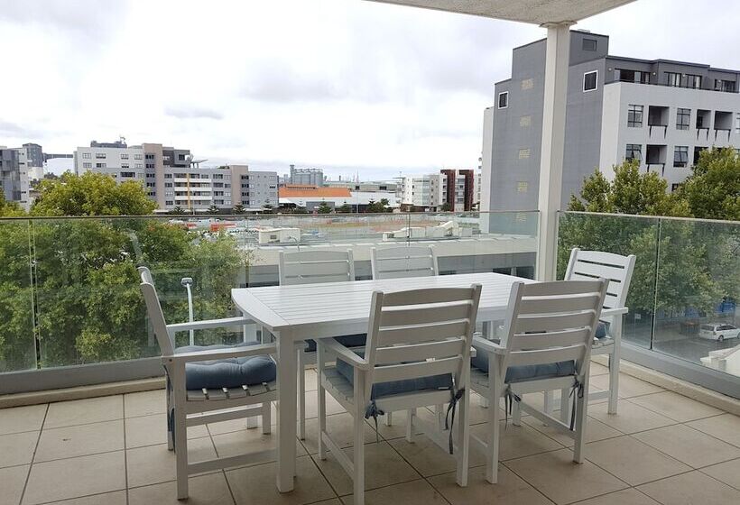 شقة ديلوكس 3 غرف نوم, Beau Monde Apartments Newcastle   Worth Place Apartment