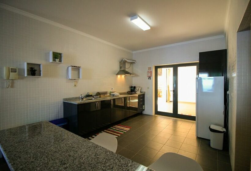 דירת משפחה, Paradise Ocean View By Analodges