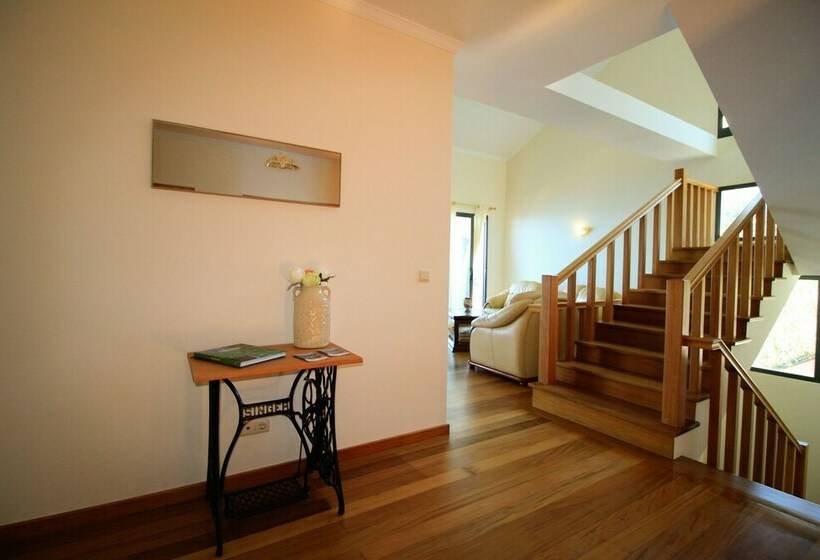 דירת משפחה, Paradise Ocean View By Analodges