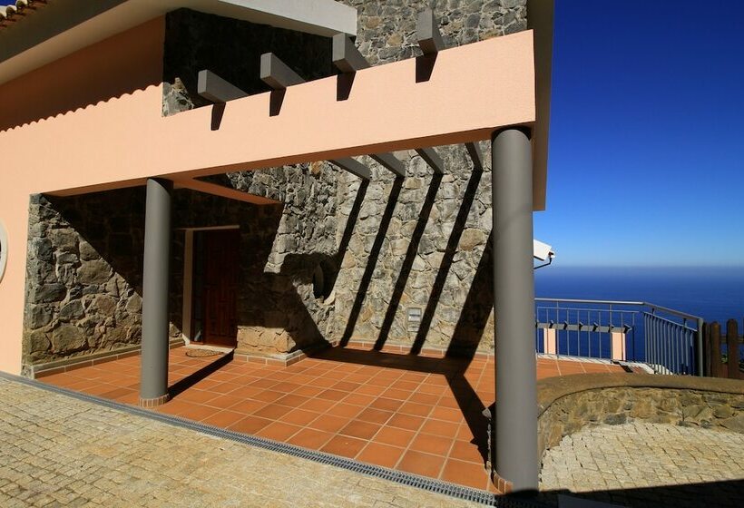 דירת משפחה, Paradise Ocean View By Analodges