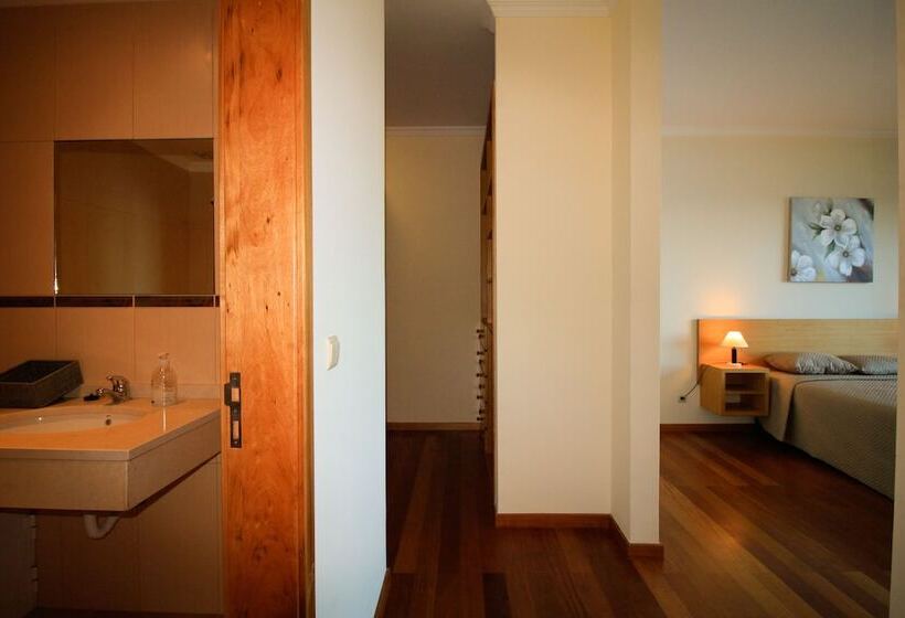 דירת משפחה, Paradise Ocean View By Analodges