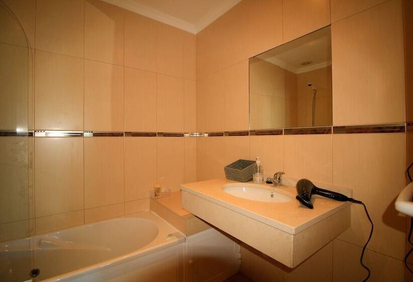 דירת משפחה, Paradise Ocean View By Analodges