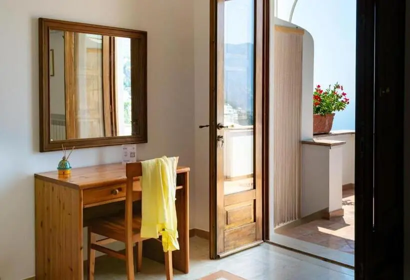 バルコニー付きスタンダードルーム, Residence Lì Galli