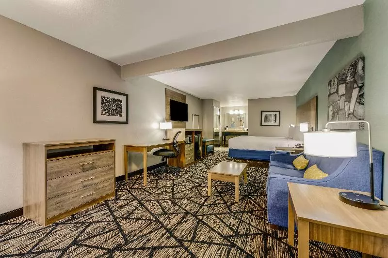 キングサイズベッドのスイートルーム, Best Western Huntsville