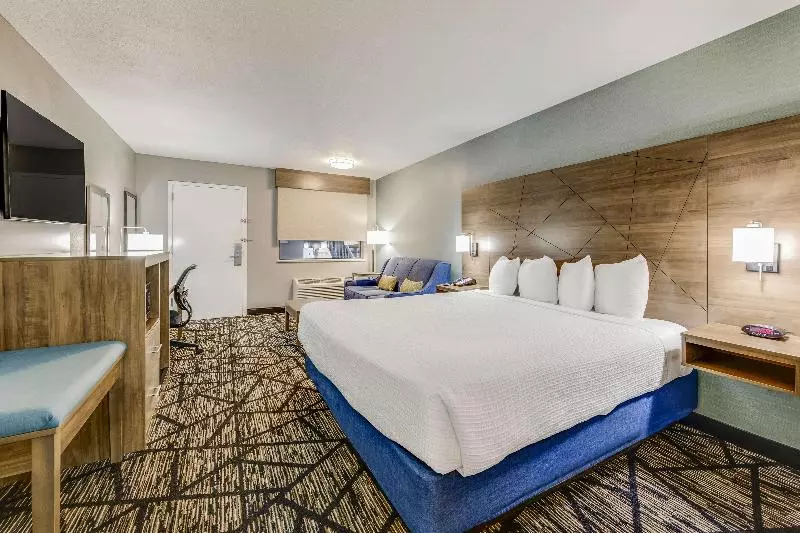 キングサイズベッドのスタンダードルーム, Best Western Huntsville