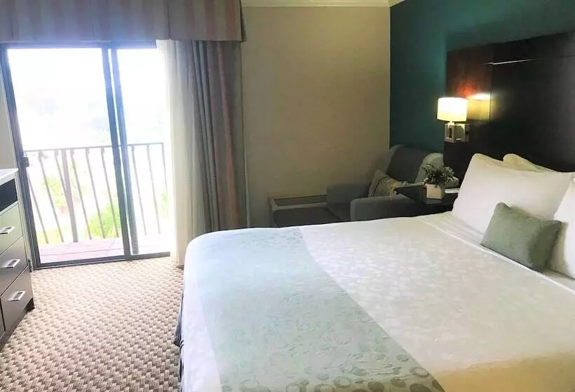 バルコニー付スイート, Best Western Plus La Mesa San Diego