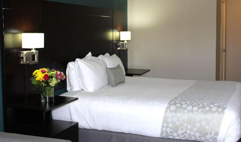 스탠다드 룸 킹사이즈 침대, Best Western Plus La Mesa San Diego