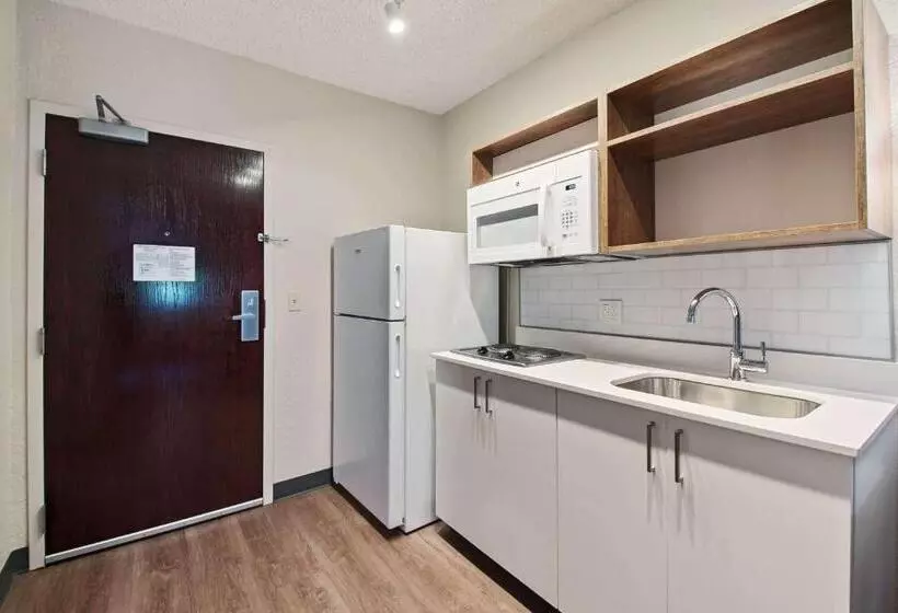استودیوی استاندارد, Extended Stay America Suites  Miami  Airport  Doral