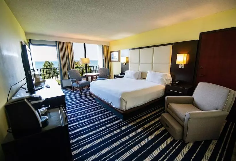 اتاق پرمیوم با چشمانداز دریا, Holiday Inn Bar Harbor Regency Hotel, An Ihg