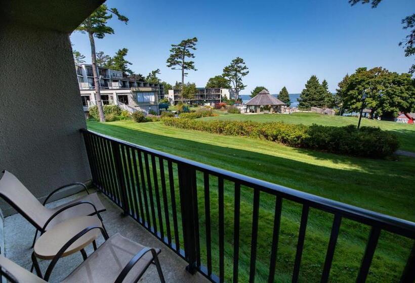 Номер Стандарт 2 Двуспальные Кровати, Holiday Inn Bar Harbor Regency Hotel, An Ihg