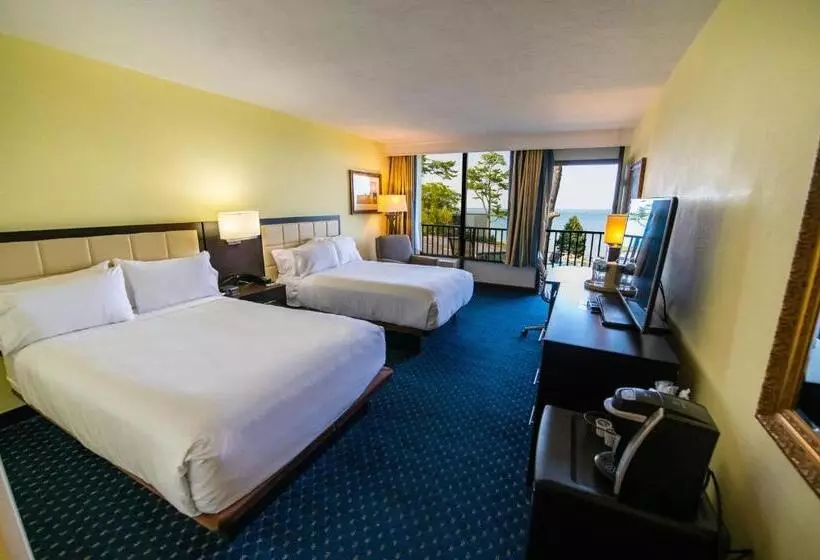 اتاق پرمیوم با چشمانداز دریا, Holiday Inn Bar Harbor Regency Hotel, An Ihg