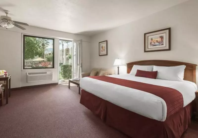スイート, Holiday Inn Express Richmond Mechanicsville, An Ihg