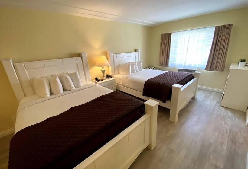 חדר אקזקיוטיב, Hollywood Celebrity