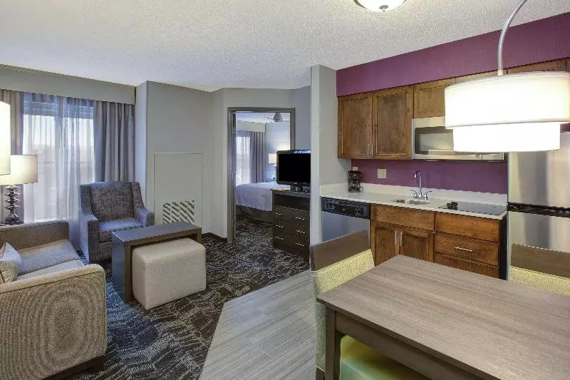 キングサイズベッドのスイートルーム, Homewood Suites By Hilton Daytonsouth