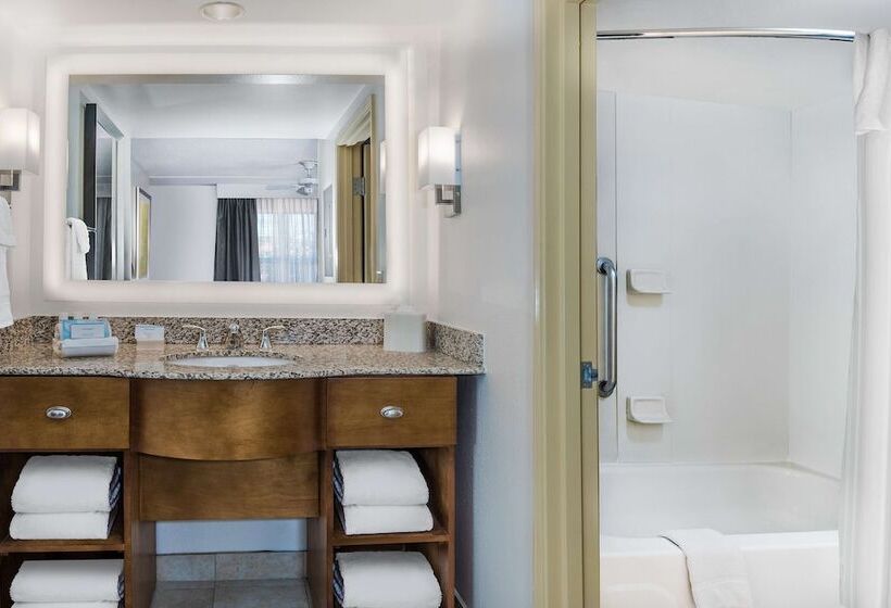 Люкс, Mainstay Suites Phoenix North