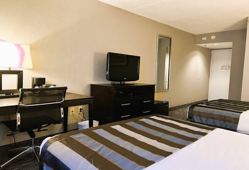 חדר סטנדרט שתי מיטות זוגיות, The Plaza On The Pike Hotel Atlantic City West By Oyo