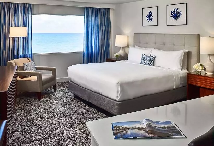 اتاق لوکس با چشم‌انداز دریا, Sonesta Fort Lauderdale Beach