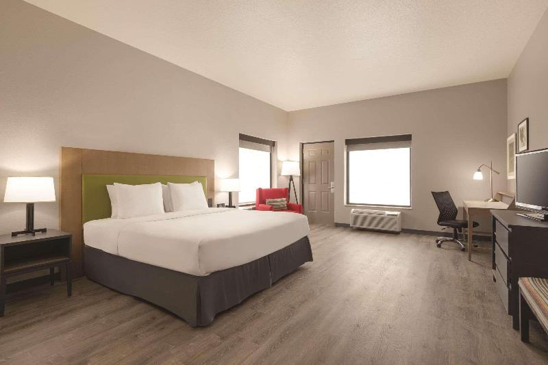 Номер Стандарт Адаптированный для Инвалидов, Country Inn & Suites By Radisson, Rj Stadium   Tampa Airport East