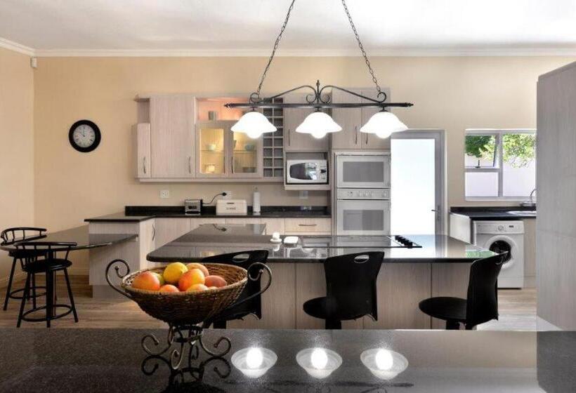 ３ベッドルームハウス, Petit & Grande Plaisir Luxury Self Catering