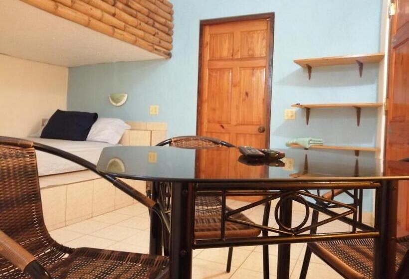 Четырехместный номер Премиум, Boca Brava Lodge