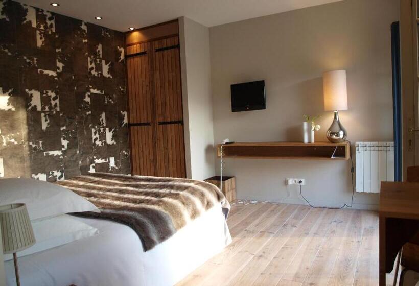 إستوديو قياسى مطلّ علي الحديقة, Clos Masure