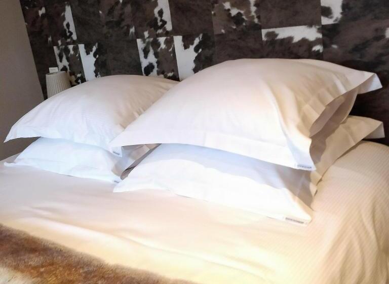 إستوديو قياسى مطلّ علي الحديقة, Clos Masure