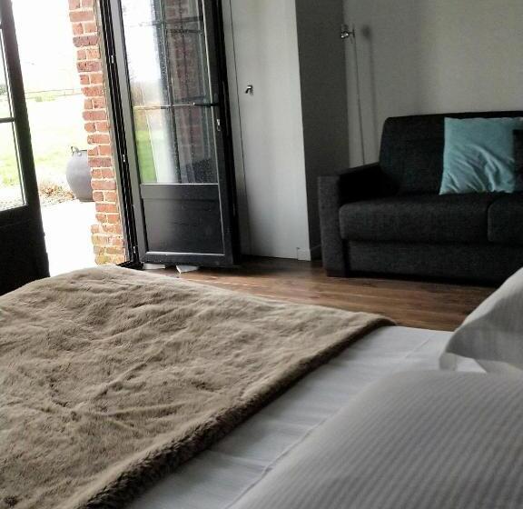 جناح جونيور مطل على الحديقة, Clos Masure