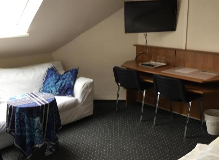 标准间, Lindenhof