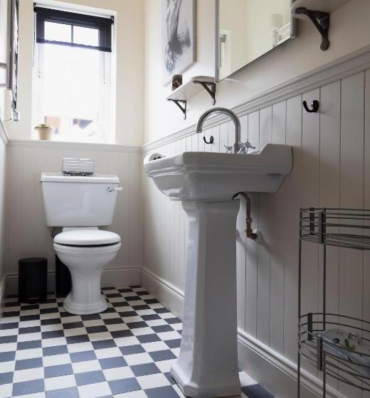 غرفة سوبيريور مطلّة علي الحديقة, The Happy Pig