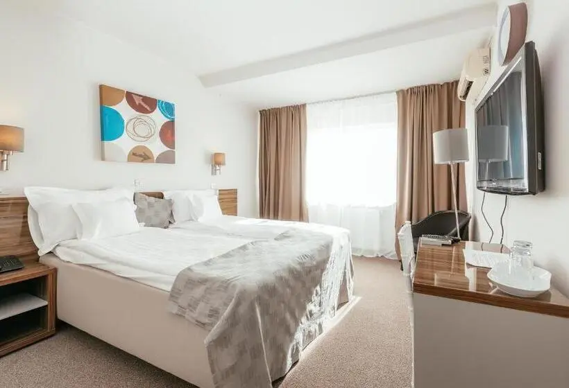デラックスルーム, Riviera By Queens Hotel And Resort