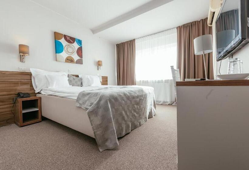 디럭스 룸, Riviera By Queens Hotel And Resort