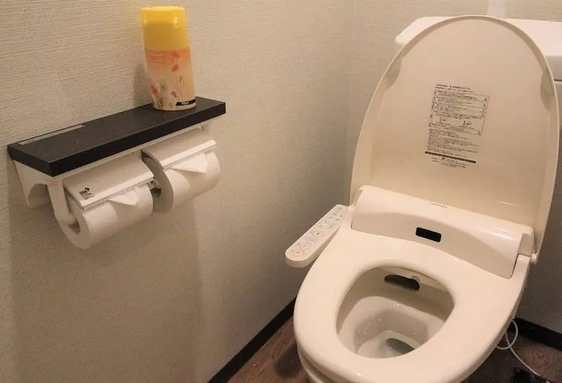 バス共有のスタンダードルーム, Nerarel Hostel Namba
