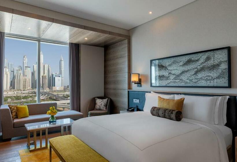 Номер Superior Кровать Кинг, Taj Jumeirah Lakes Towers