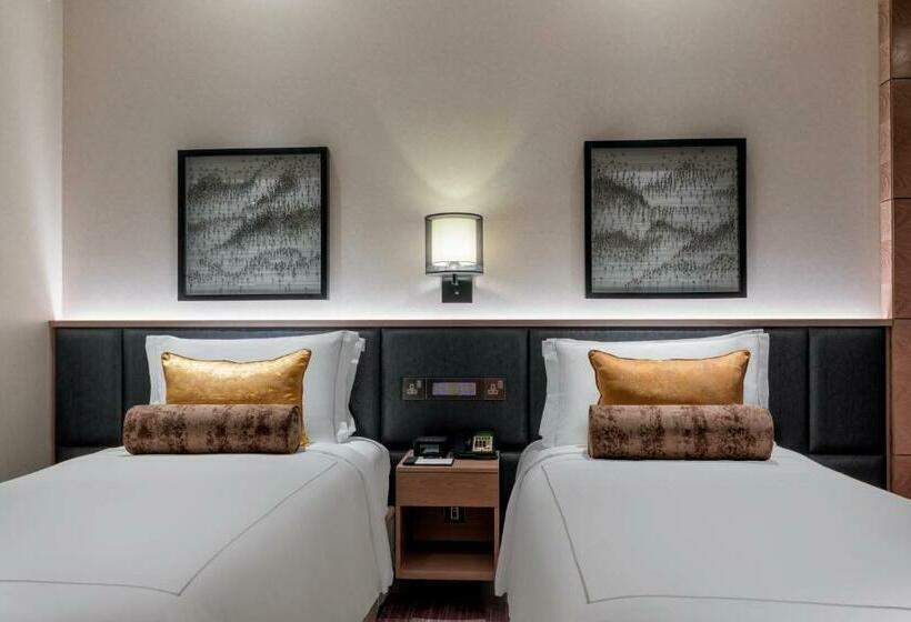 Номер Клуб, Taj Jumeirah Lakes Towers