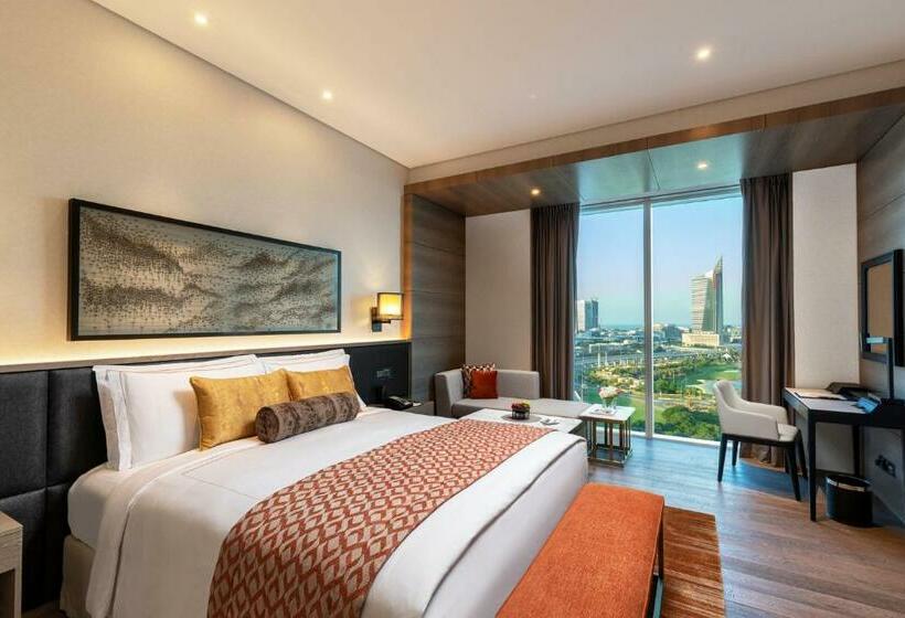 Номер Клуб, Taj Jumeirah Lakes Towers