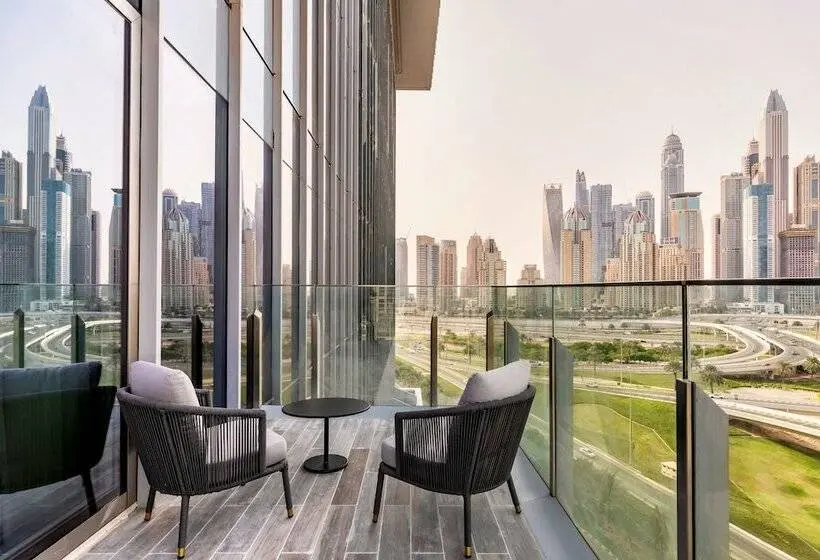 クラブルーム, Taj Jumeirah Lakes Towers