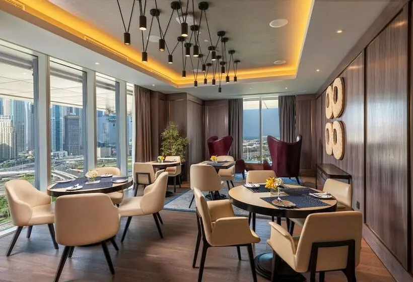 クラブルーム, Taj Jumeirah Lakes Towers