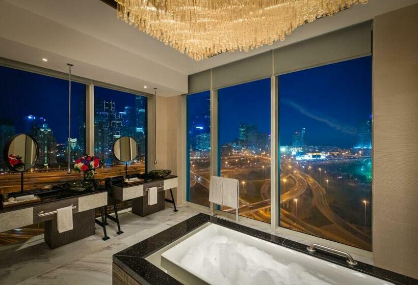 Президентский Люкс, Taj Jumeirah Lakes Towers