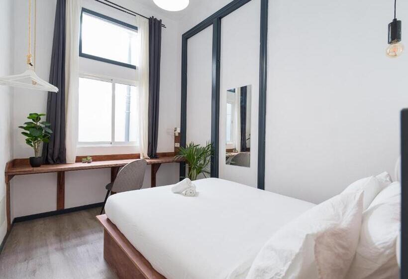 חדר סטנדרט חדר אמבטיה משותף, Columbus Rooftop Hostel