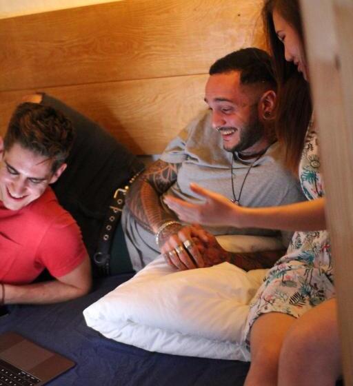 מיטה בחדר משותף, Columbus Rooftop Hostel