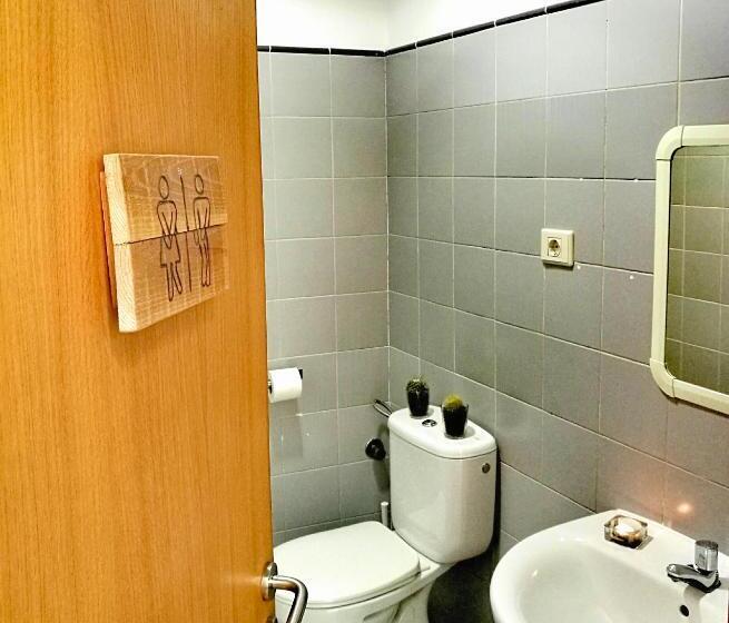 מיטה בחדר משותף, Columbus Rooftop Hostel