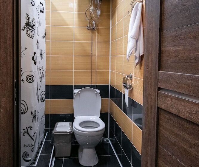 تختخواب در اتاق مشترک, Nora Hostel