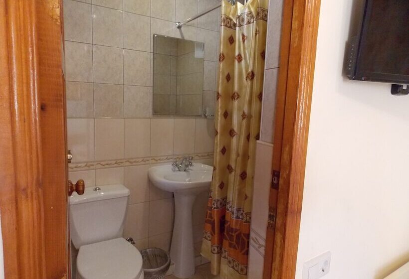 اتاق استاندارد, Anzhelika