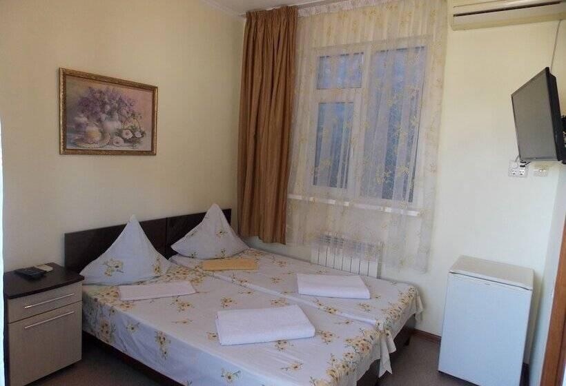 اتاق استاندارد, Anzhelika