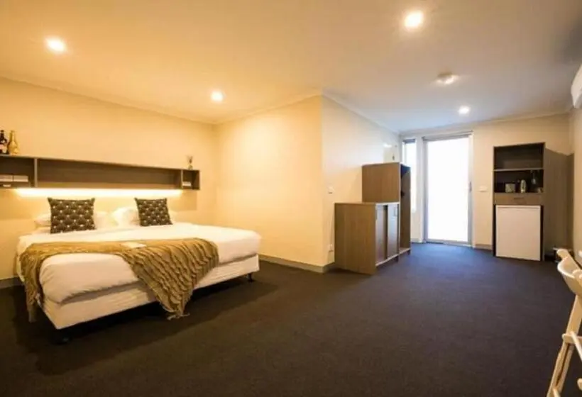 デラックスルーム, Heathcote Inn