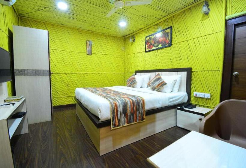 חדר דלוקס, Bamboo Castle