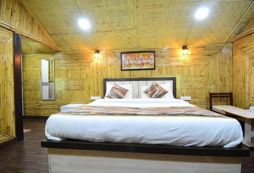 Стандартный Номер Кровать Кинг, Bamboo Castle